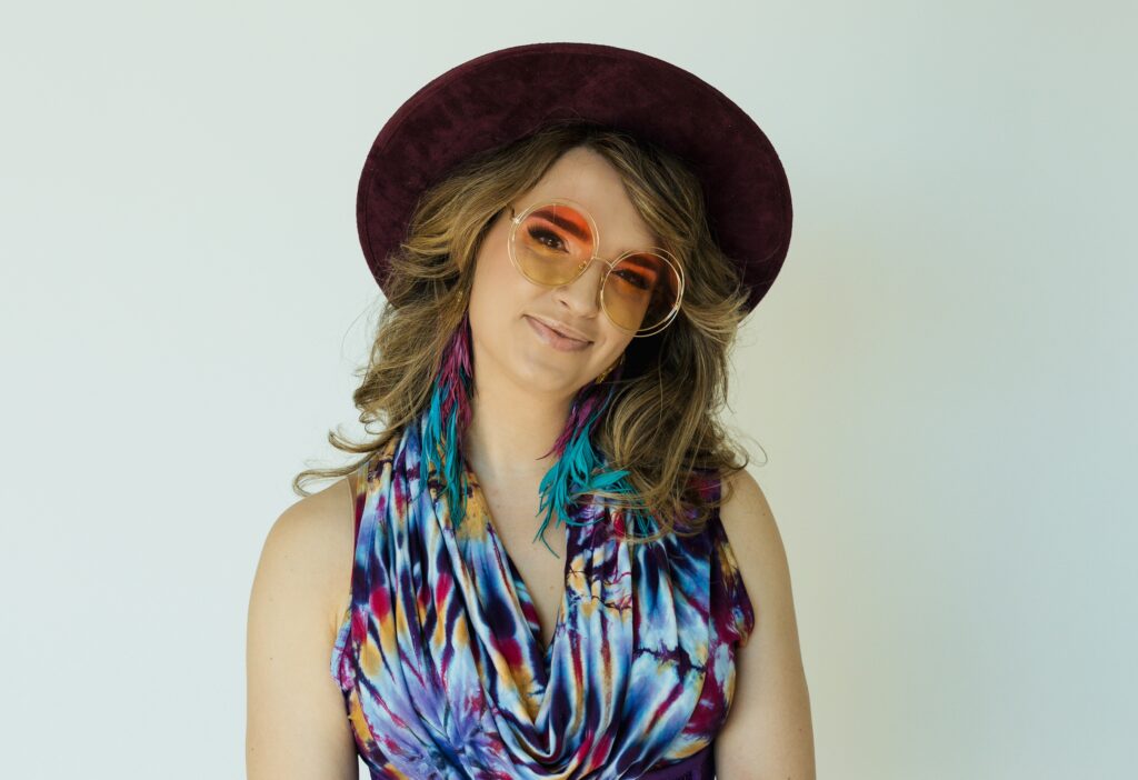 Lisa Leturno headshot